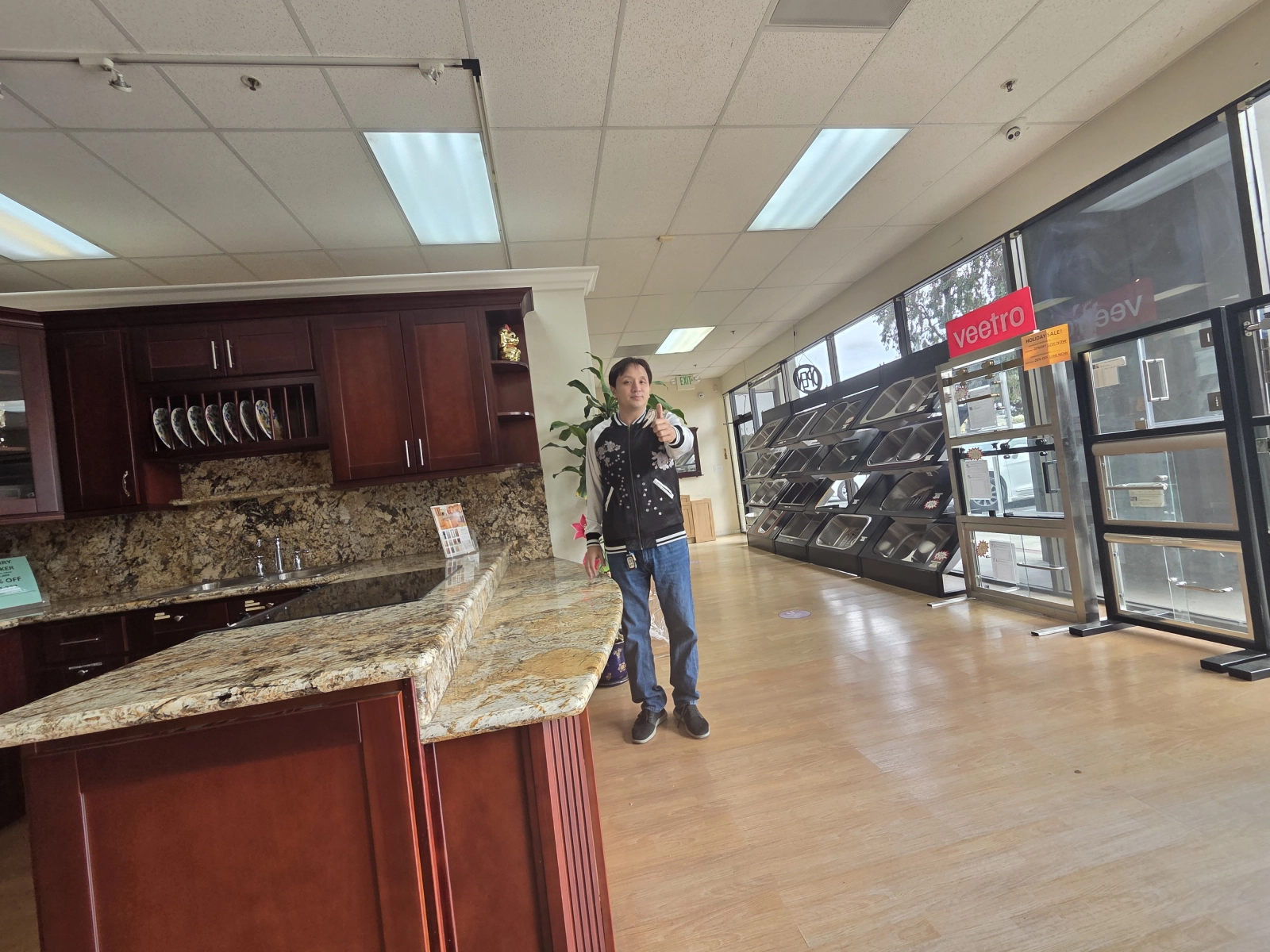 9Builders at Deco Kitchen and Bath Inc