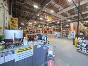 Showroom overview with 