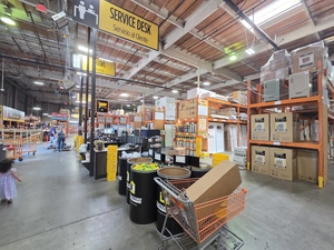 Service Desk and customer service area